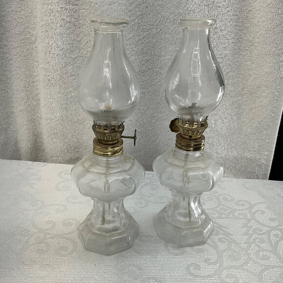 Vintage Clear Glass Oil Lamps Set/2  6.5 Inches - Picture 5 of 6